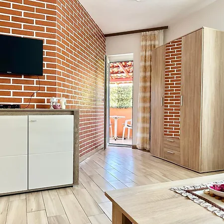 Dugonjic Apartman *