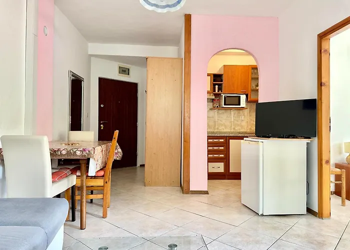 Apartment Dugonjic *