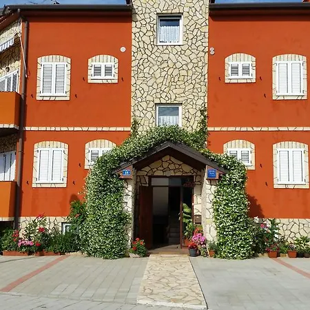 Dugonjic Apartamento *
